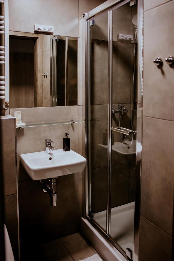 Hotel Greys Polonia Zasutowo Eksteriør bilde